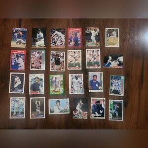 24 Vintage New York Yankees Baseball Trading Cards Collection